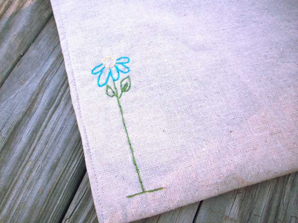 Reusable Sandwich Bag - Reusable Snack Bag - Hand Embroidered - Daisy - Eco Friendly