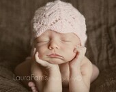 Lacy hat (Pink - newborn)