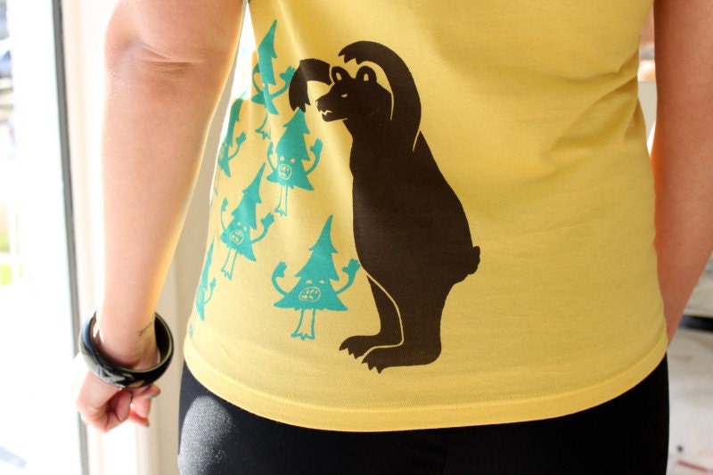 Happy Campers - womens medium in yellow