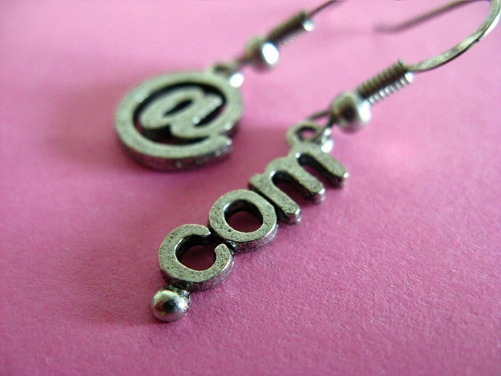 At Geek Dot Com Earrings - Asymetrical Nerdy Internet Earrings