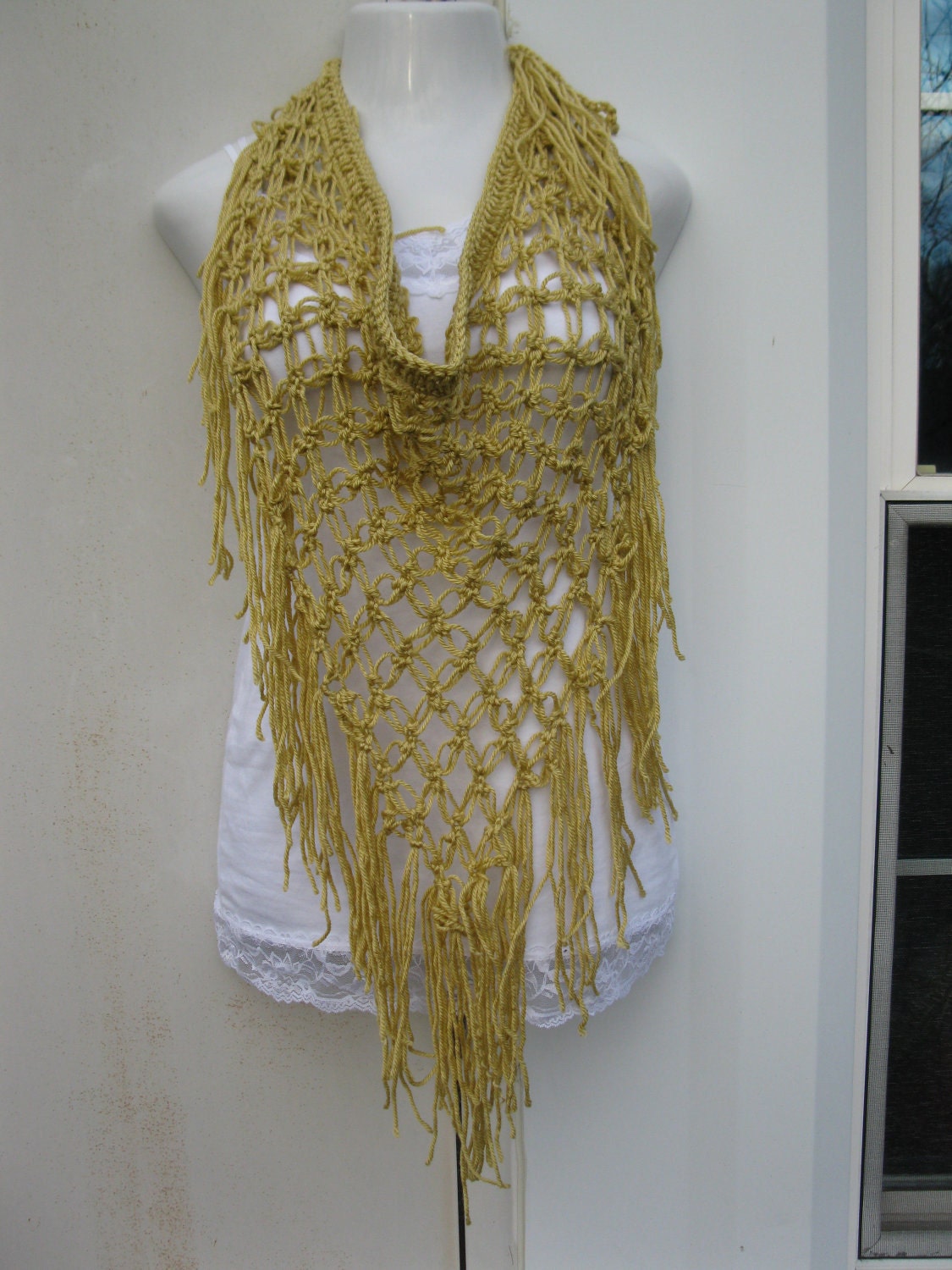 Crochet scarf, Pale gold,  Triangle wrap scarf/shawl with fringes : A fashionable crochet scarf for every mood