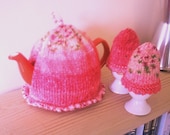 Breakfast set of tea cosy and two egg cosies