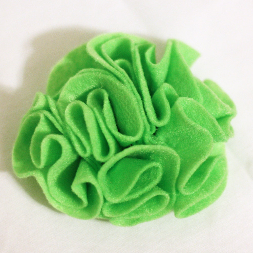 Eco friendly felt flower bloom brooch