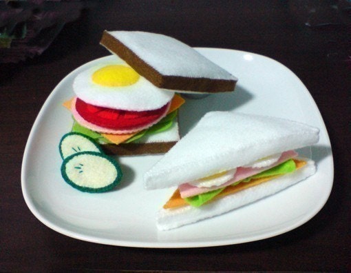 Felt Sandwiches and Pita Sandwich - Patterns and Instructions via Email