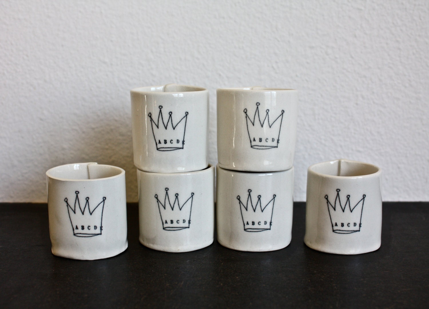 2 mini cups.