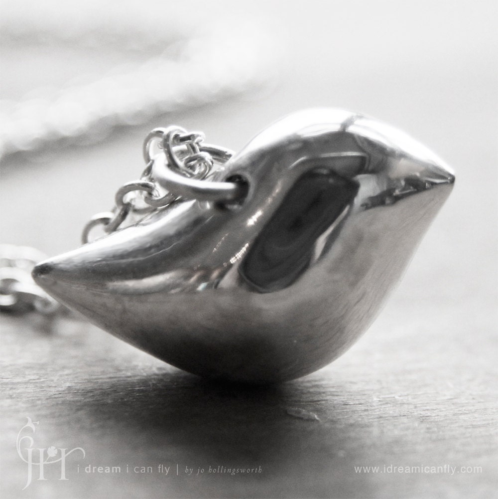 Bird necklace in polished sterling silver - PRIORITY MAIL