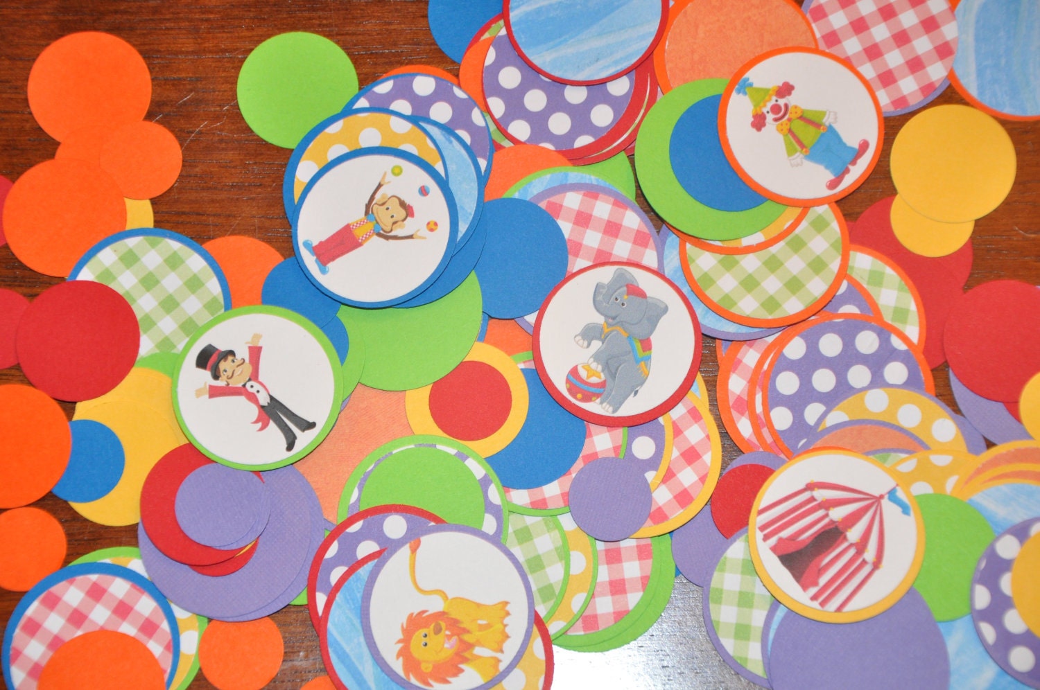Circus Confetti. Minis. Dots. Birthday. Carnival. Big Top. Clown. Set of 125 pieces