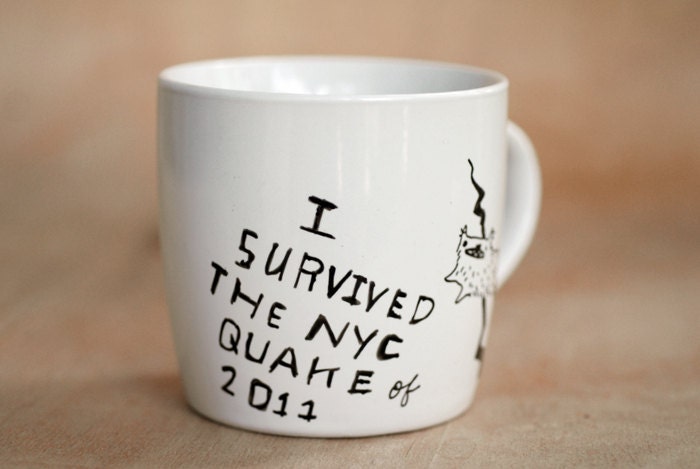 I SURVIVED the QUAKE  - mug