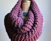 Super Snuggly Chunky knit cowl Mauve.