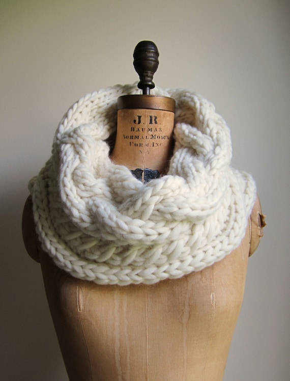 Oversized Cable knit cowl Cream. Ivory. Infinity scarf.
