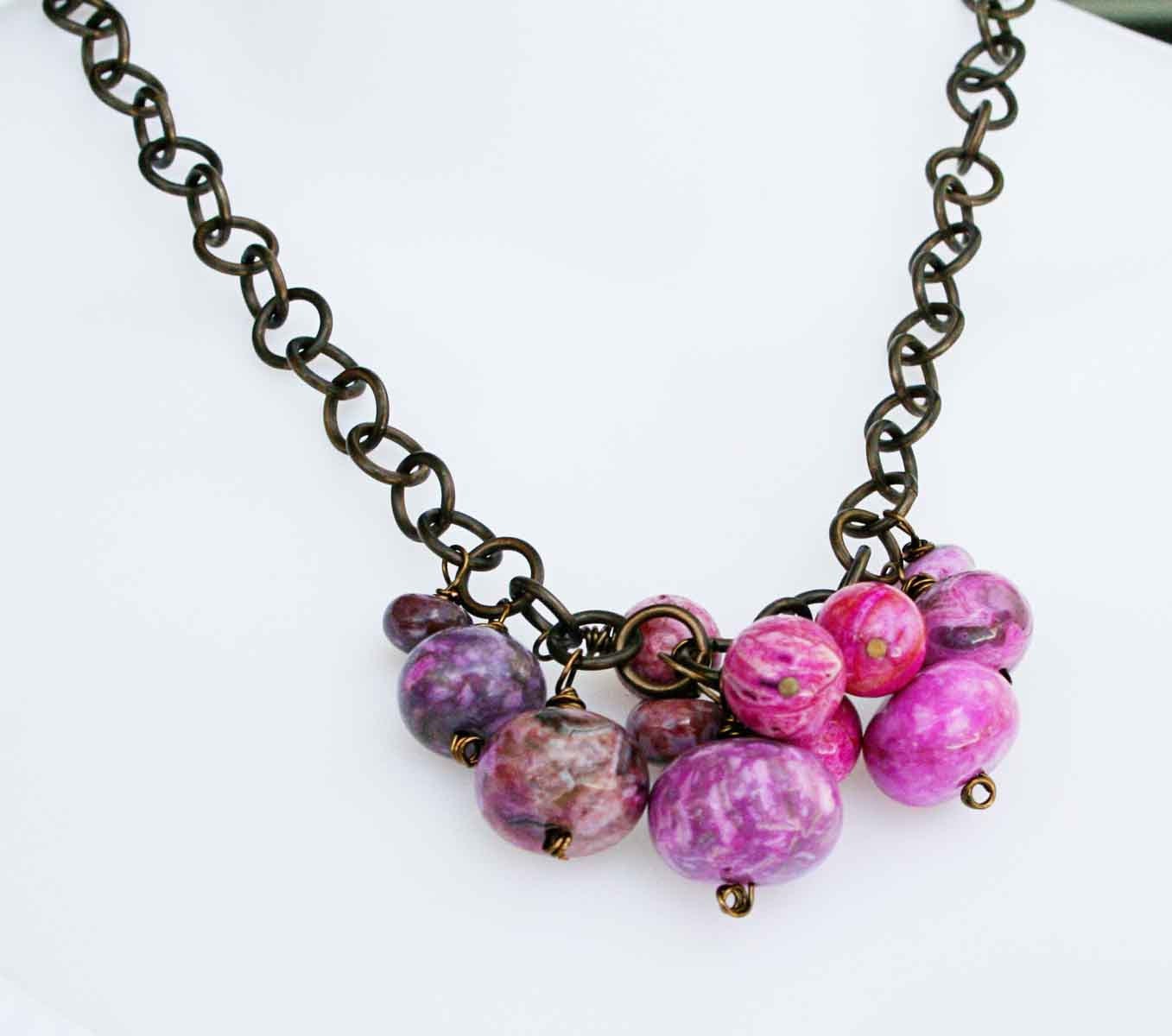 Pink agate beaded necklace