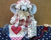 Quilter Felt Mouse-Gift for Quilter Fabric Lover Seamstress Red White Blue