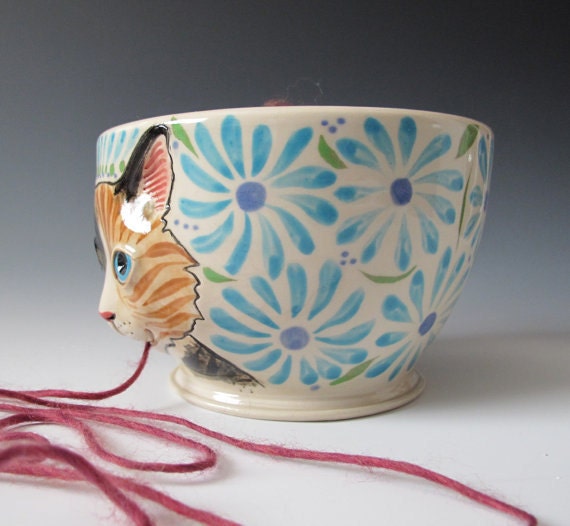 Yarn Bowl - Knitty Kitty - Made to Order Cat Yarn Bowl