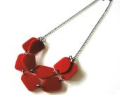 STONE necklace in Patent Red