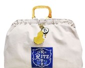 a grande carpetbag no. 25