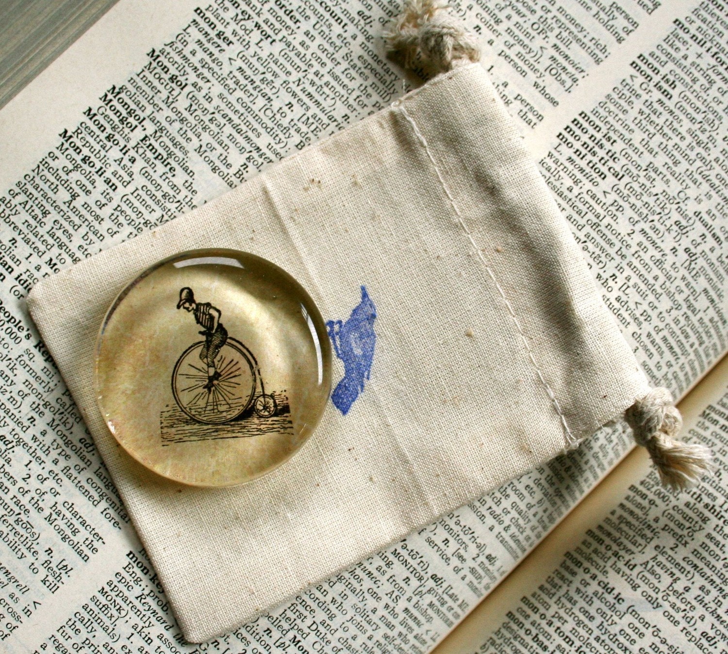 Tricycle Magnet - Bike Magnet - Jumbo Glass Magnet Vintage Tricycle - Cute Party Favors and Shower Favors