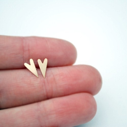 9K Gold Heart Stud Earrings
