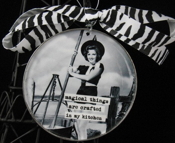 Funny Kitchen Wall Sign. Magical Things are Crafted in my Kitchen. Upcycled can lid