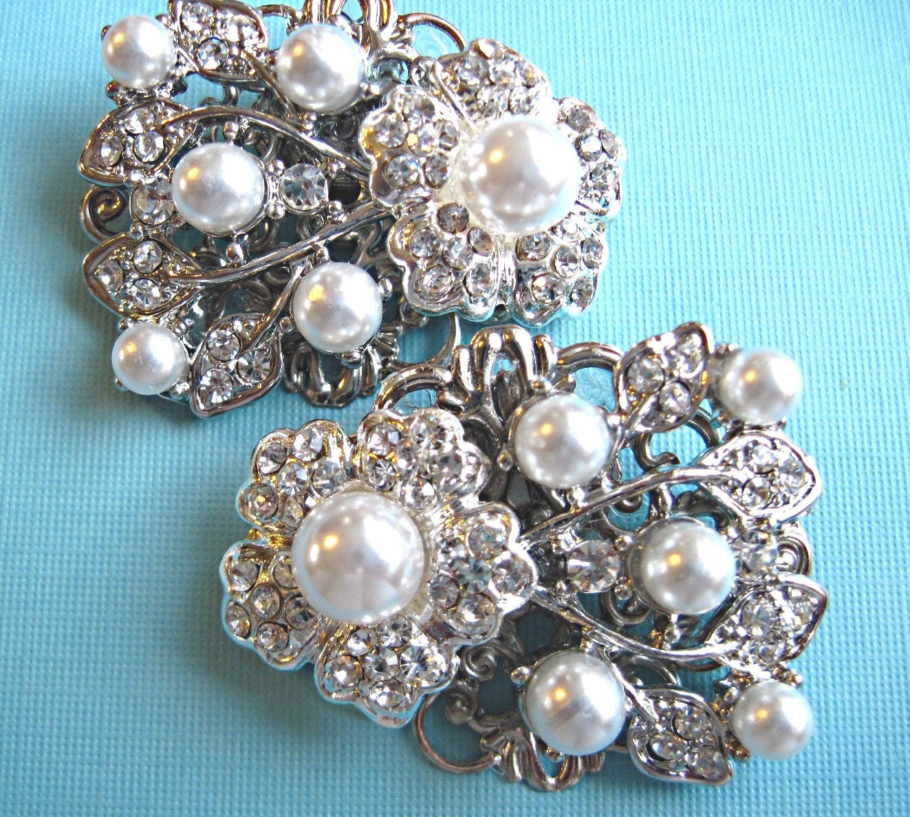 Wedding Shoe Clips,Vintage Style,Ivory or white Pearl, Crystal, Rhinestone shoe clips, Bridal shoes