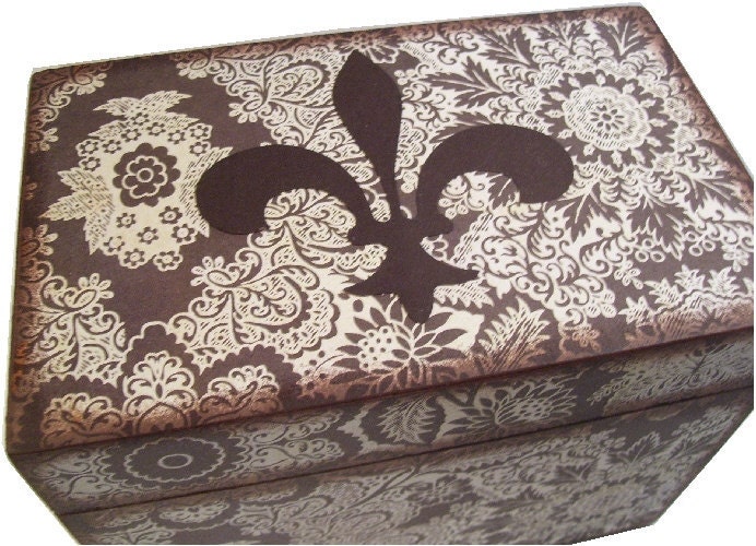 Recipe Box   MADE To ORDER  for 4x6 Cards  See Listing - Handcrafted Box LARGE Wood Box By Gifts And Talents
