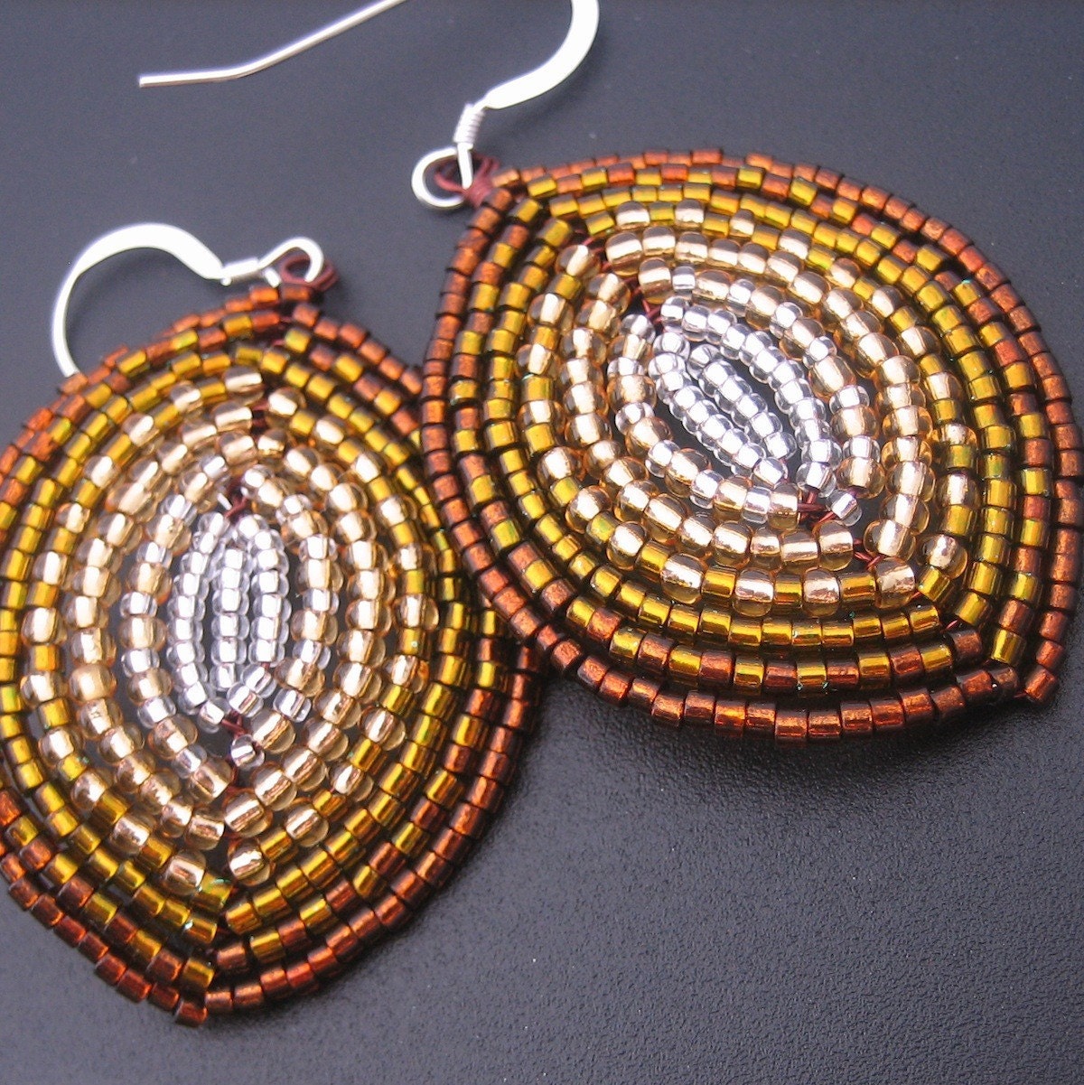 Gold glow earrings