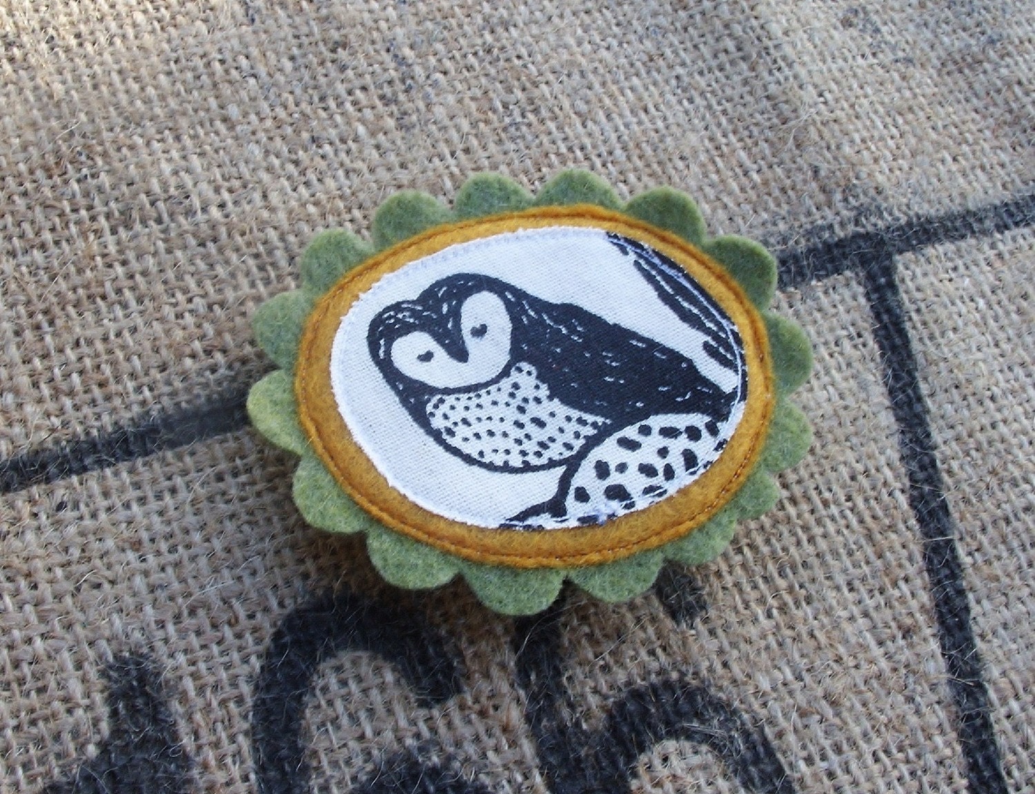 Little Hoot Owl Cameo Pin