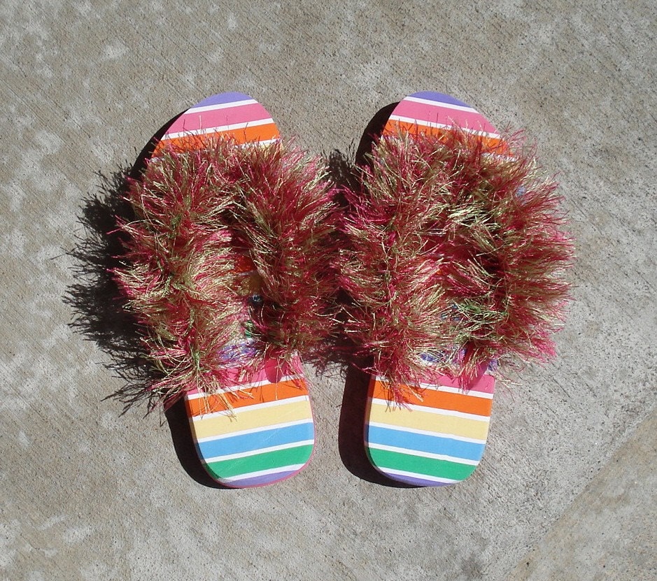 SALE - Pink and Green Furry foam spa sandals - Size 5-6