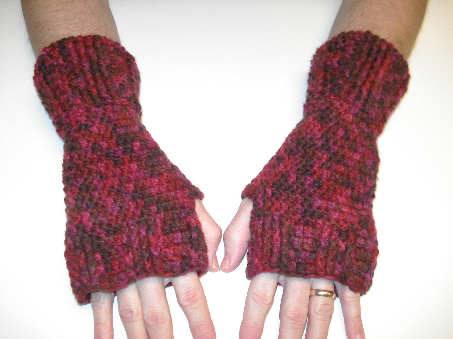 Fingerless Gloves - Wristwarmers - Crocheted - Red Black Brown - Men's Size M/L