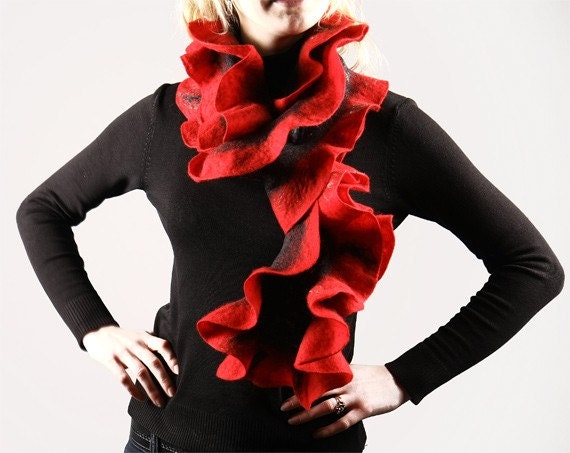 Hand felted ruffled scarf - Red and Black - JumiFelt
