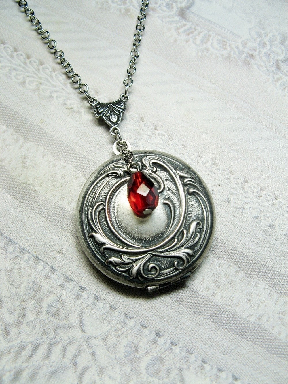Silver Locket Necklace - ORIGINAL Elena's Locket VAMPIRE DIARIES - Jewelry by BirdzNbeez -  Wedding Birthday Bridesmaids Gift