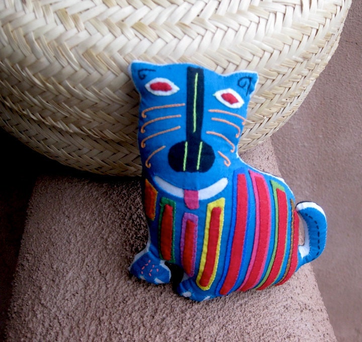 Herbal, Happy Mola Cat - Lavender Filled - Hand Sewn Kuna Indian Reverse Applique
