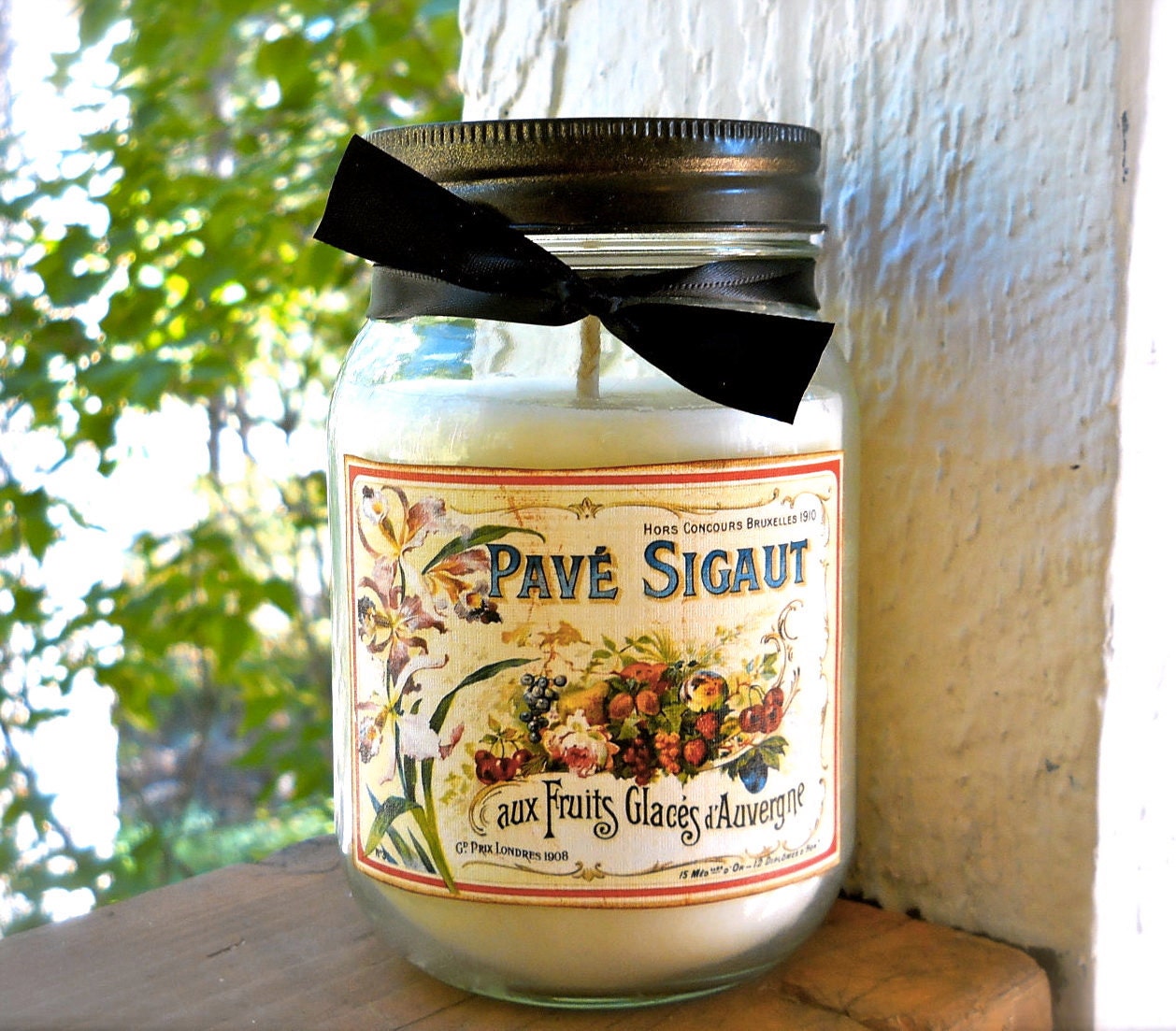 APPLE PEAR GALETTE 16 oz Jar Candle featuring Antique style label Shabby Chic cottage romantic