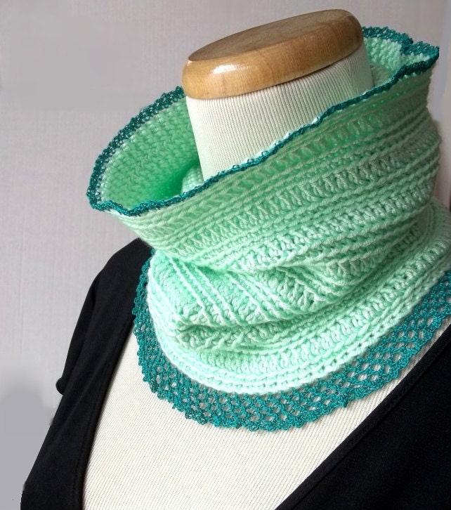 Cowl Hand Crocheted Cowl in Apple - OOAK - Light Green with Turquoise Lace Edging - Scarf Alternative