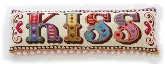 Kiss Needlepoint Kit - large