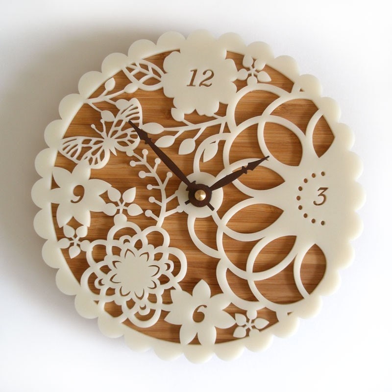 Kirie 01 Bamboo Clock
