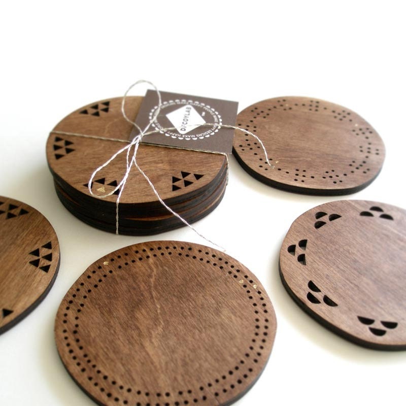 Coasters - Maple veneer - dark stained
