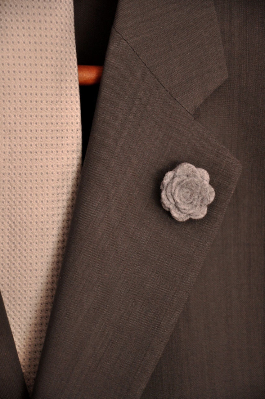 gray boutonniere