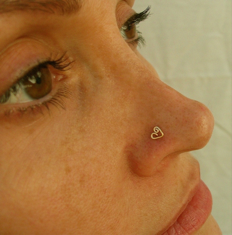 14K Yellow or Rose Gold Filled Swirl Heart Nose Stud / Free US Shipping