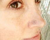 Flower 14K Yellow or Rose Gold Filled Nose Stud / Free US Shipping