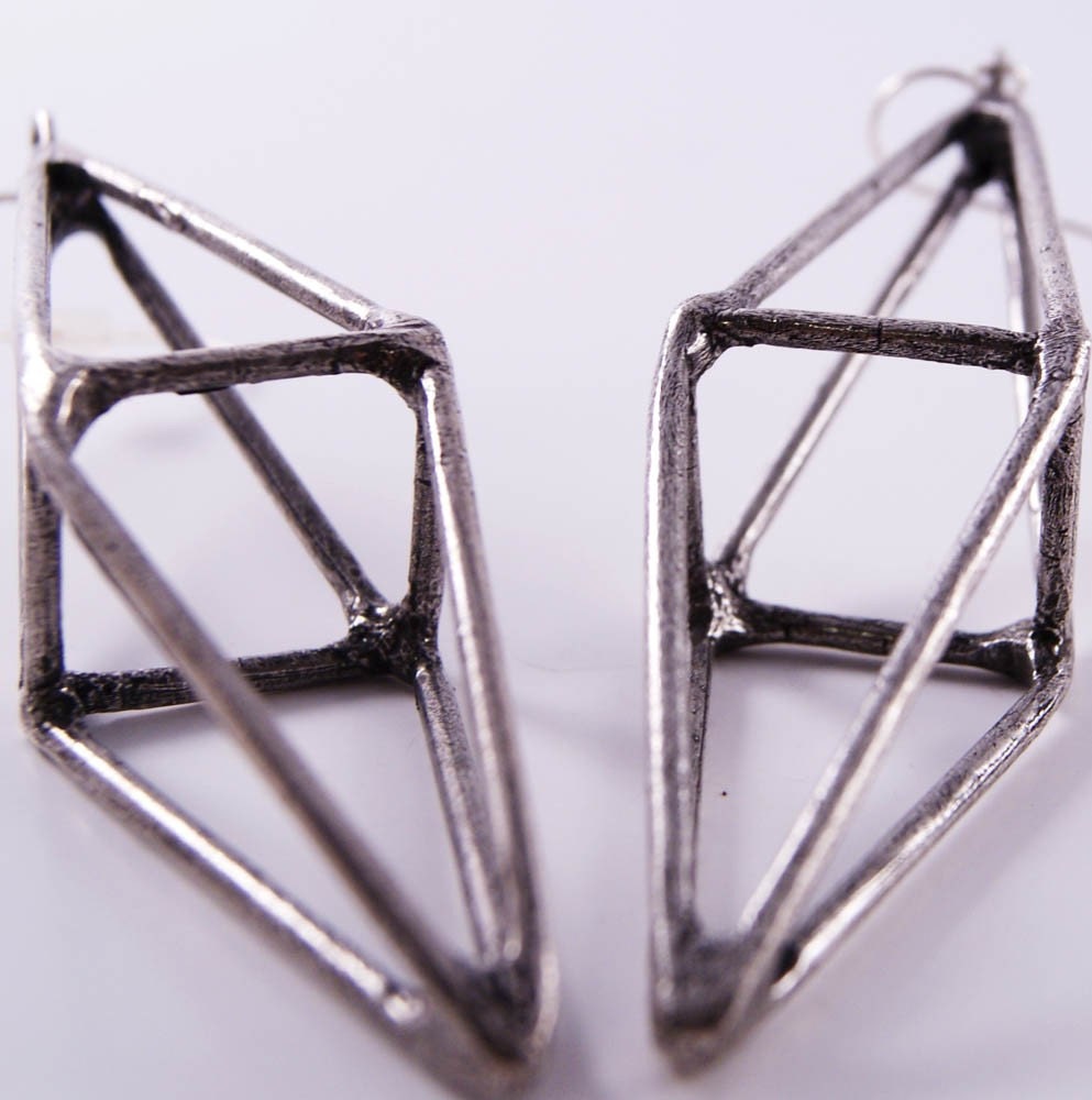 octahedron earrings - oxidized silver