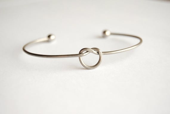 Vintage Pretzel Knot Bracelet -  Summer Fashion - Bridesmaids Jewelry - Free Shipping in the US