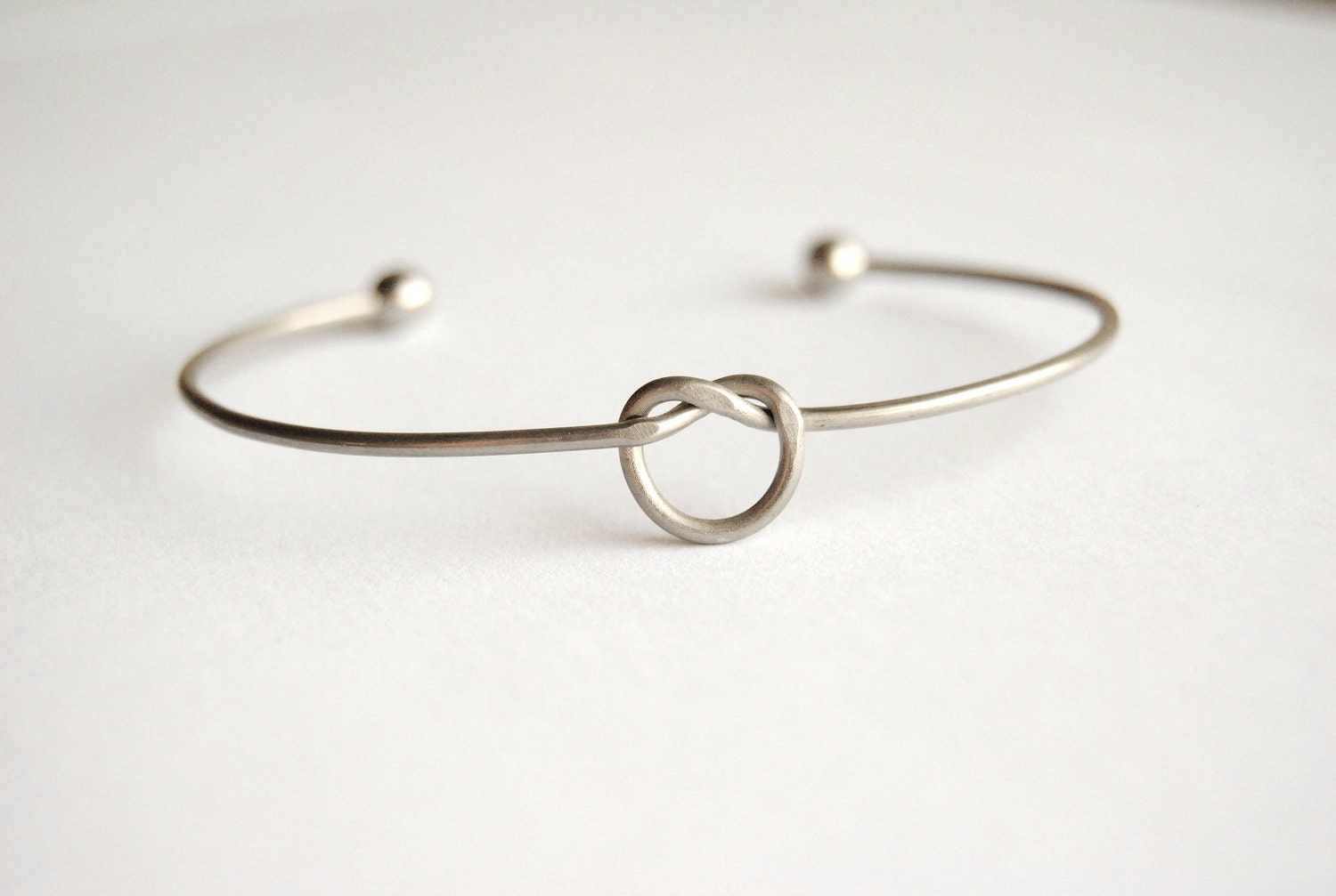 Vintage Pretzel Knot Bracelet -  Summer Fashion - Bridesmaids Jewelry - Free Shipping in the US