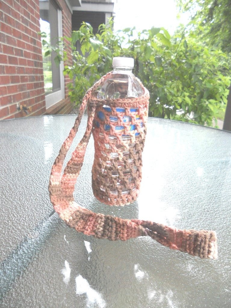Crochet water bottle carrier holder - Shades of browns