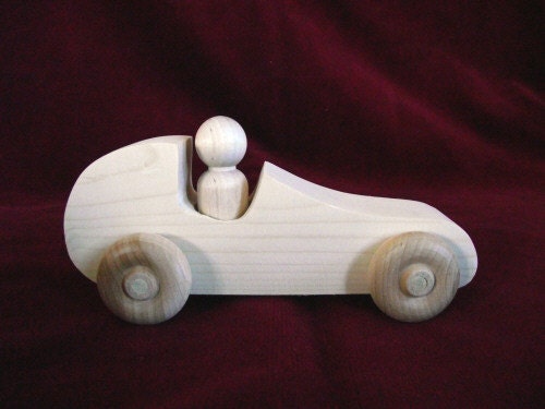 Unfinished Pine Race Car with Peg Doll Driver