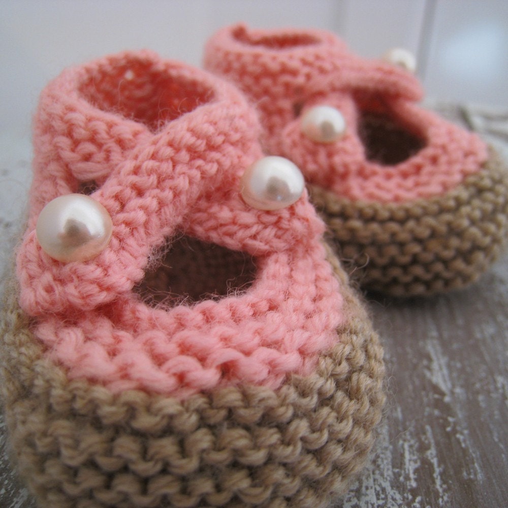 Peachy Keen Knitted Booties