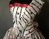 Alice in Wonderland Red Um Dress Recreation Costume