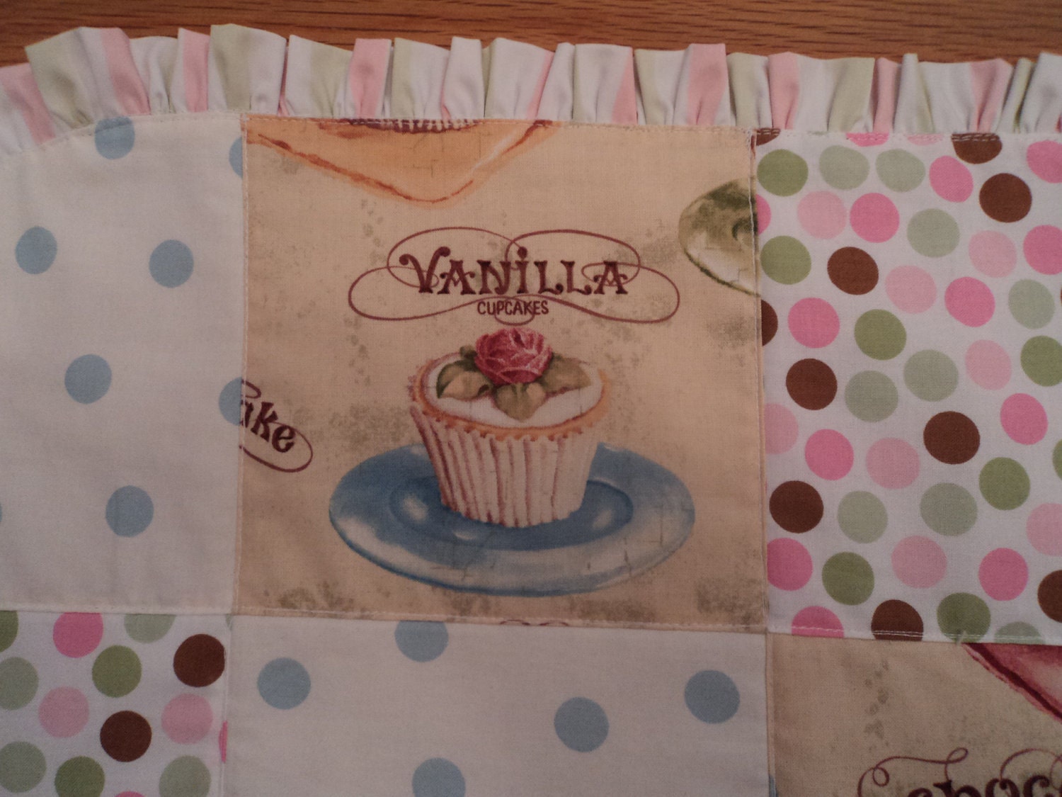 Cupcakes & Polka Dots Table Runner