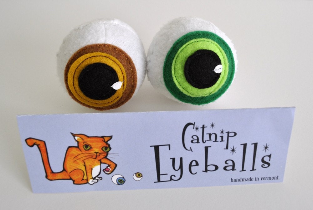 Catnip Eyeballs (Pair)