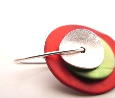 mother of pearl and sterling silver DOUBLE EARRING red-green