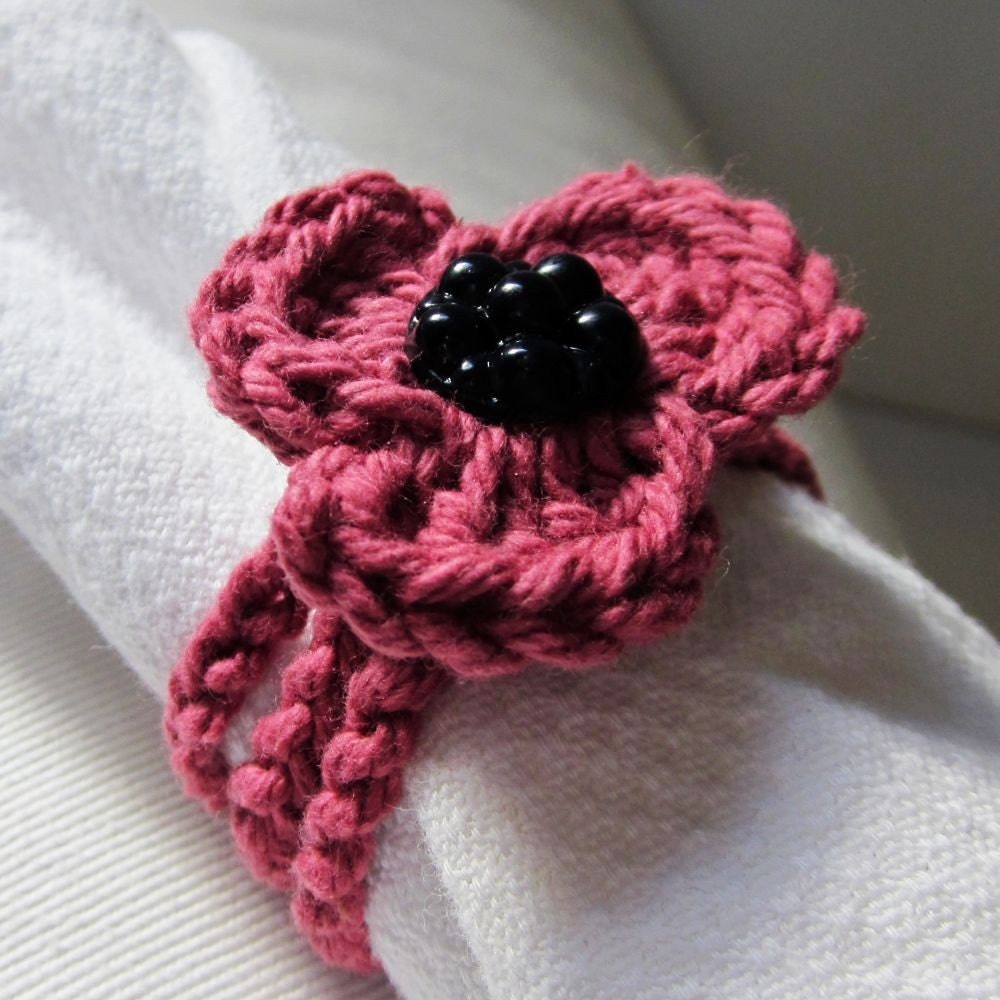 posie patch napkin rings set of 4 in rose with blackberry